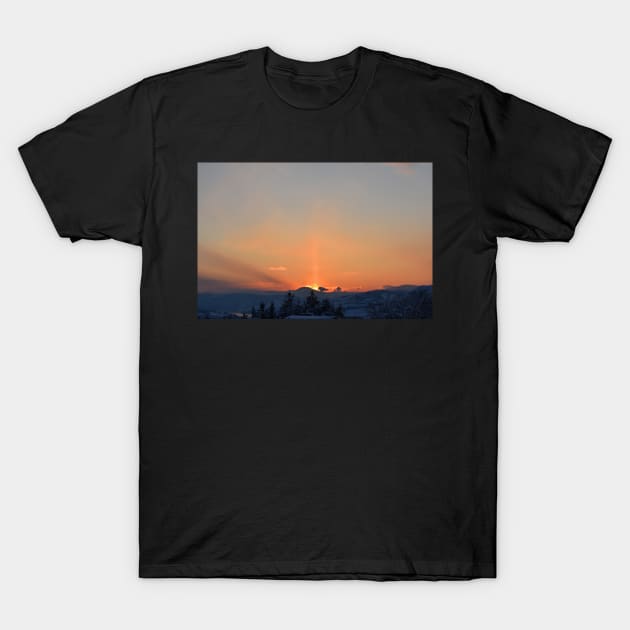 Beacon of Light at Sunset T-Shirt by Steves-Pics